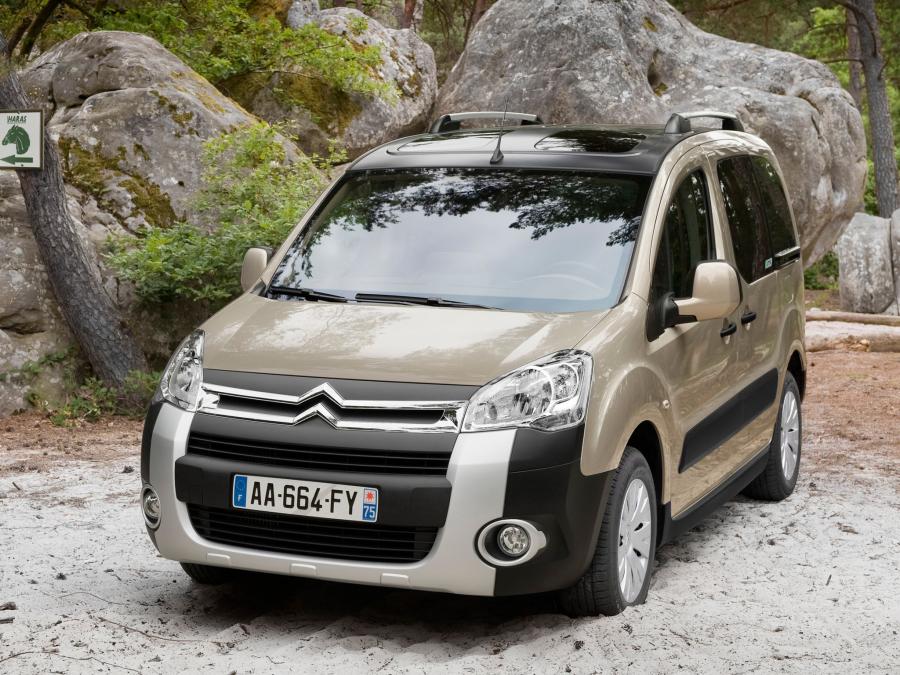  Citroen Berlingo XTR Multispace 2008 года  (фото 15 из 20)